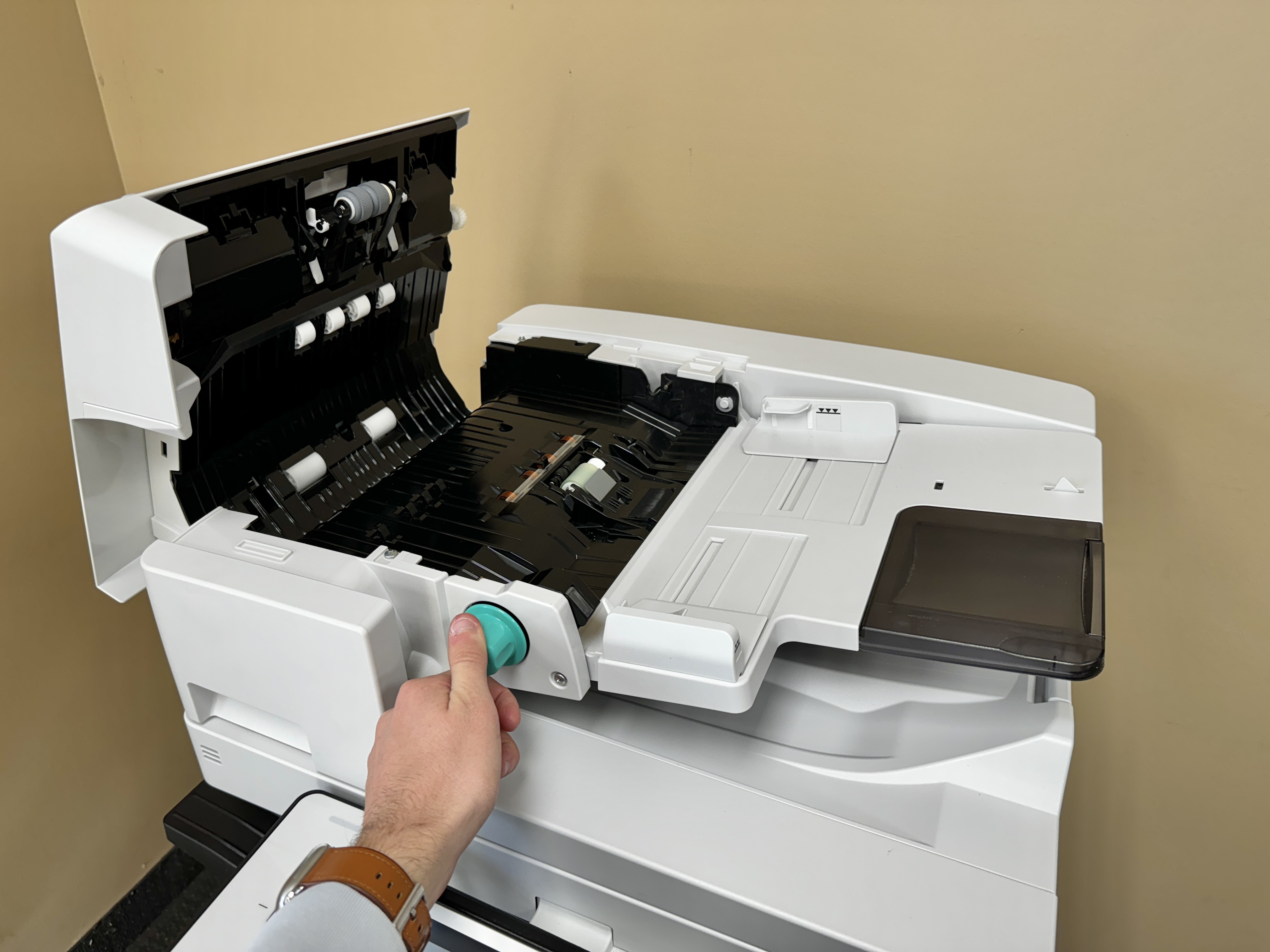 Jam removal roller knob on a Canon color copier