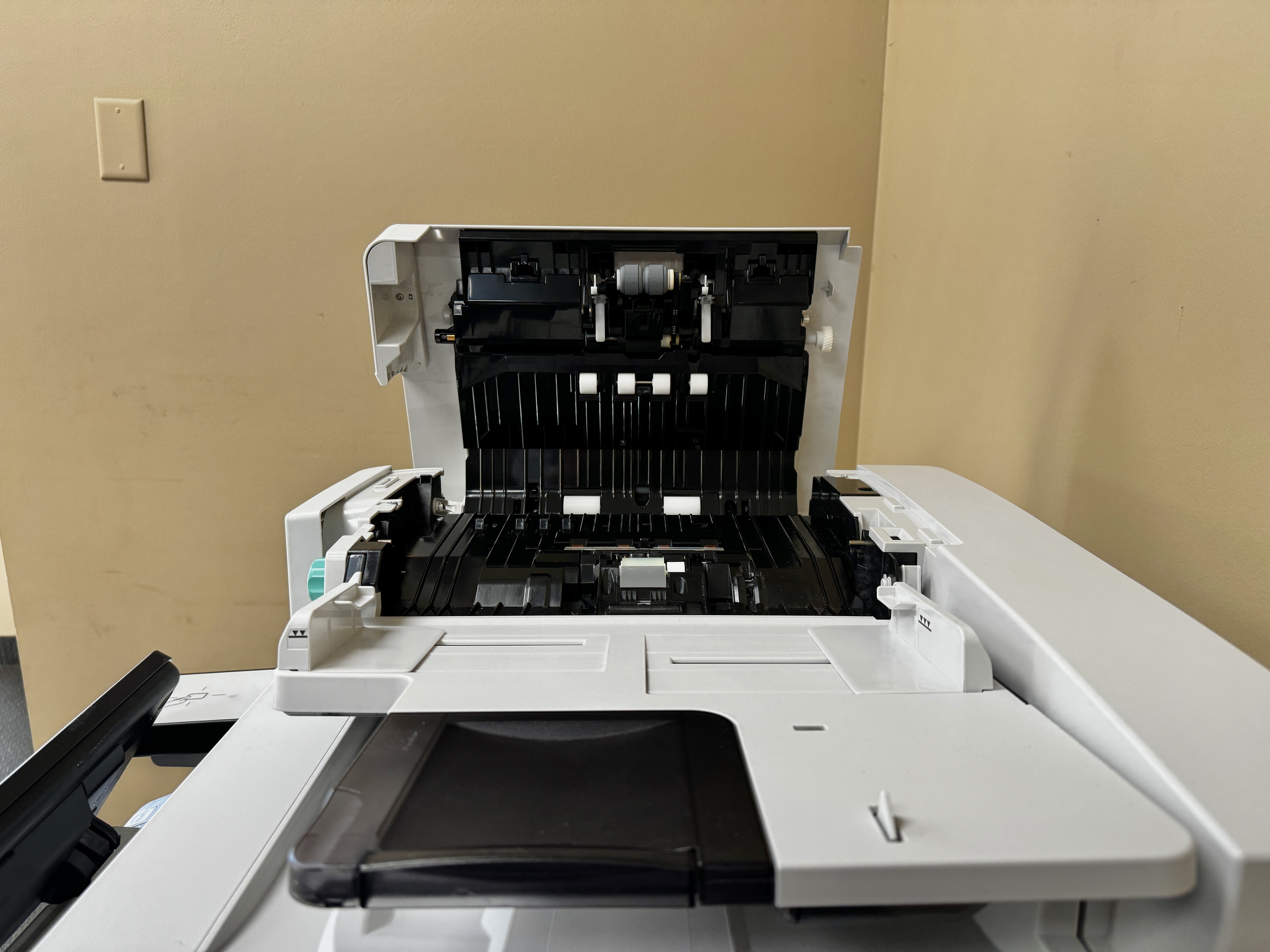 open top door of a adf for a canon imagerunner advance c5550ii