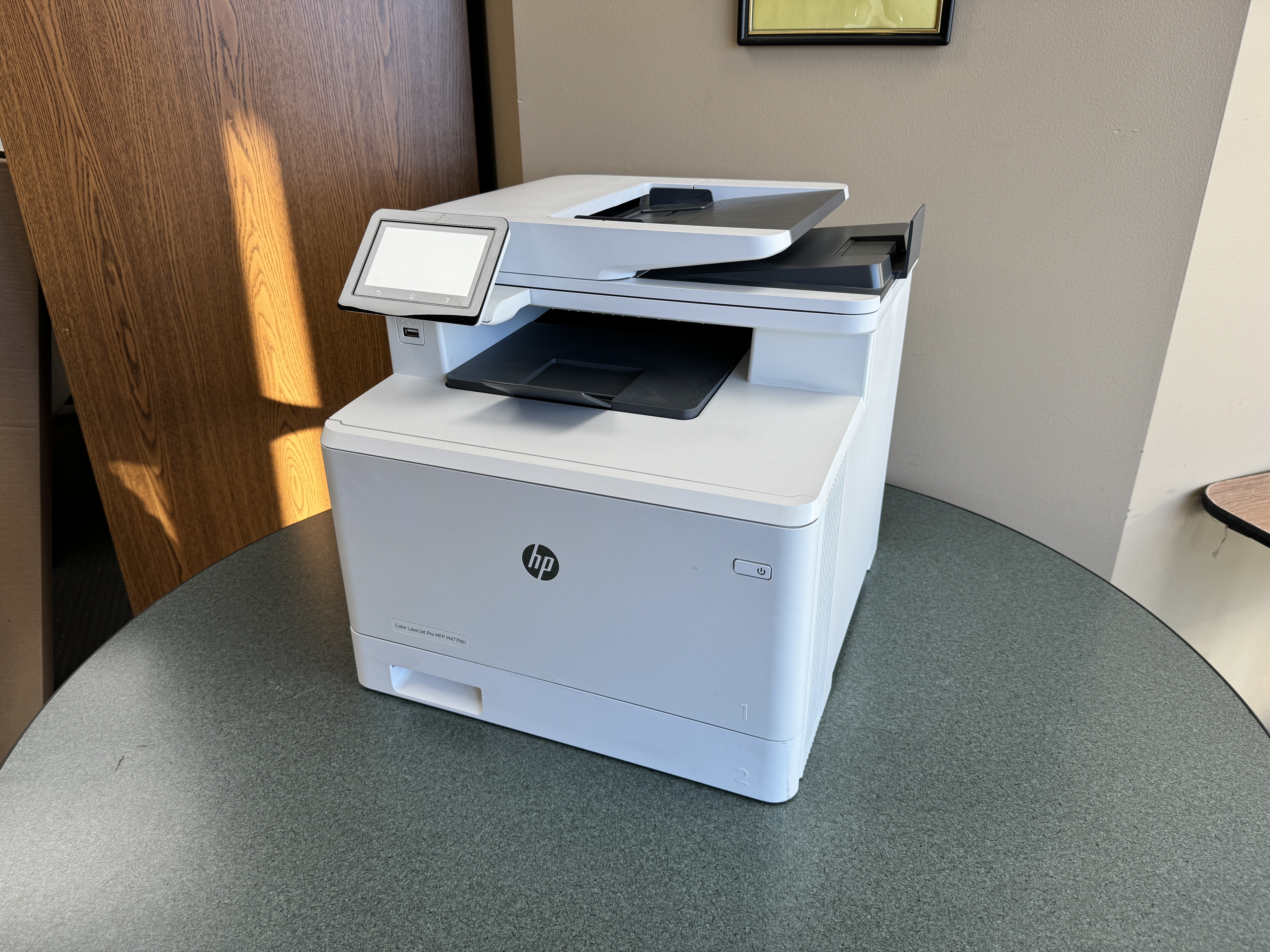 Desktop HP m477 color printer copy machine.