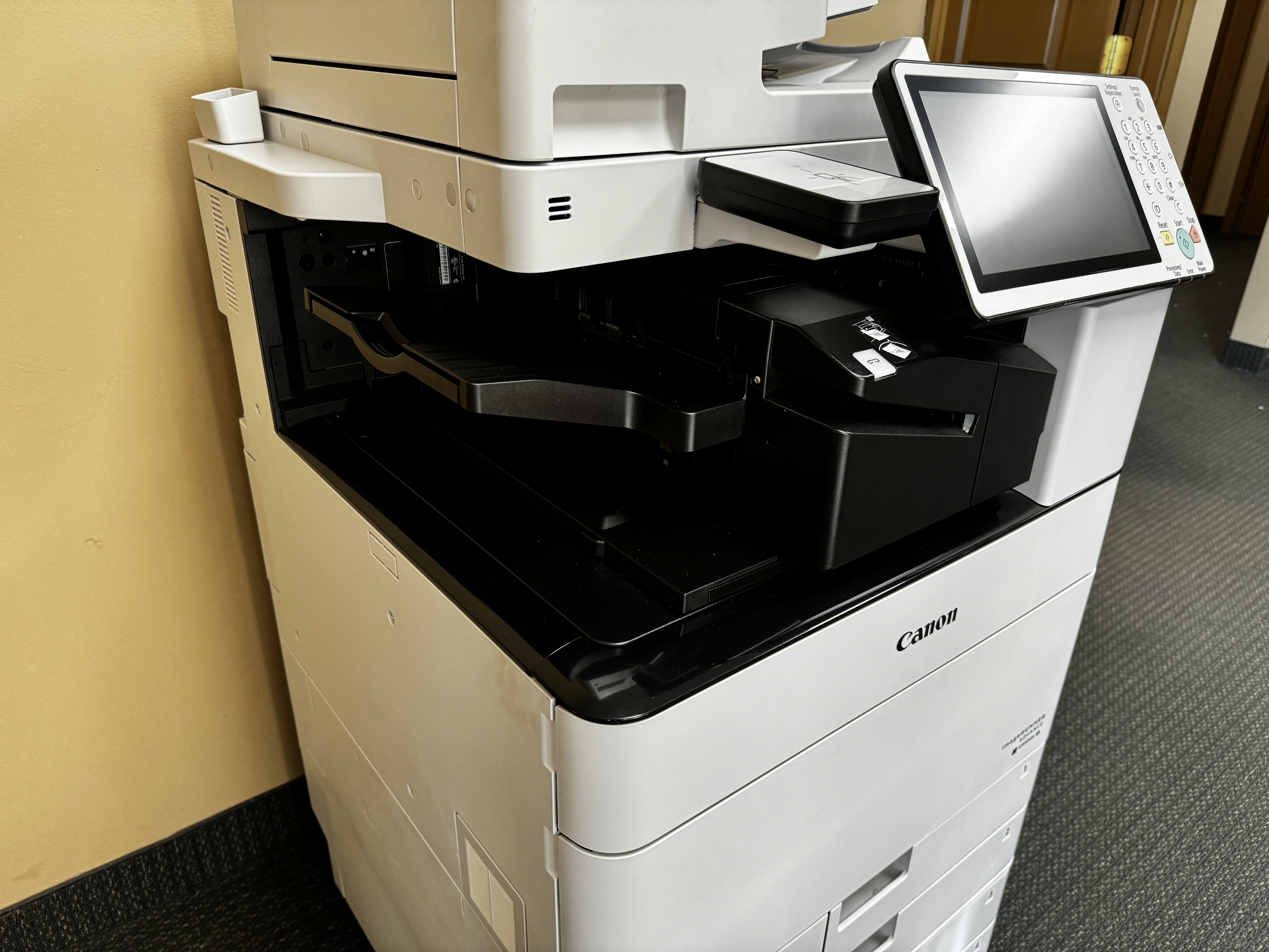 Canon Imagerunner Advance C5550ii color copier model used in copier lease. 