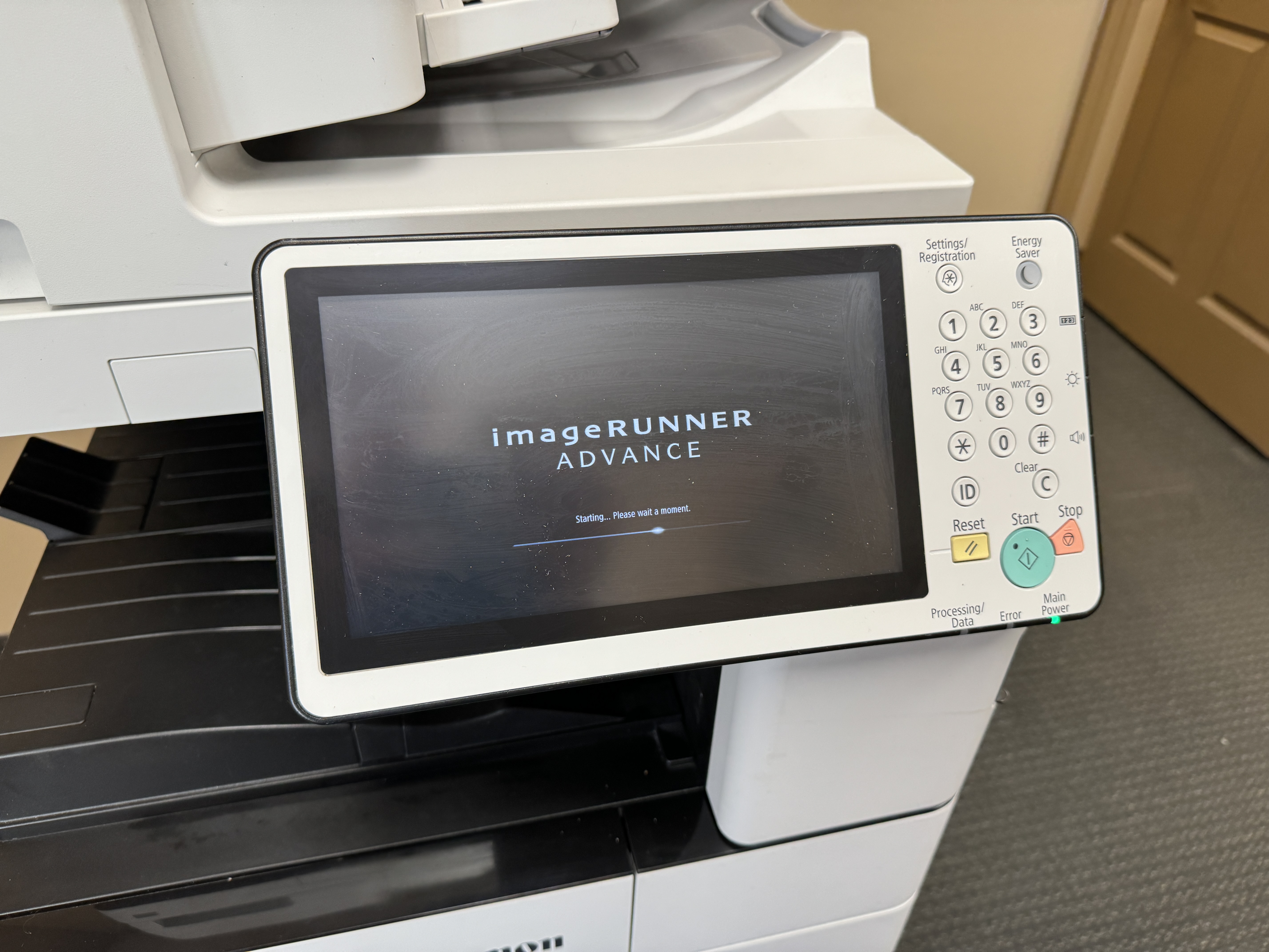 Canon ImageRunner Startup Screen