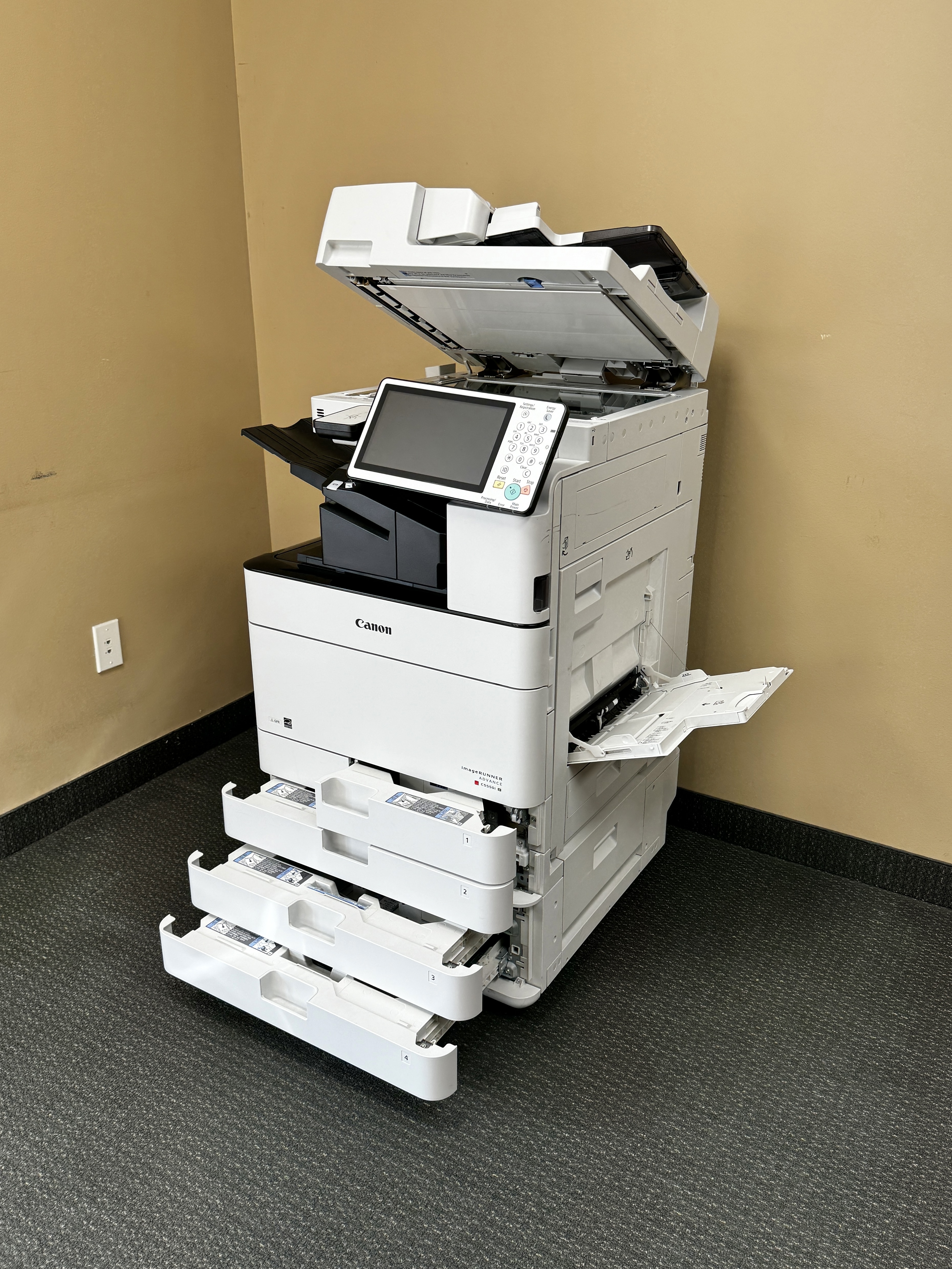 Copy mahcine lease cost on a Canon Imagerunner advance C5550ii color copier.